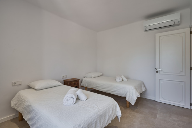 Finca Rosas (f341) in Cala Sa Nau Foto 23