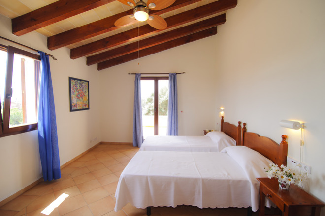 Finca Costa (f376) in S'Horta Foto 18
